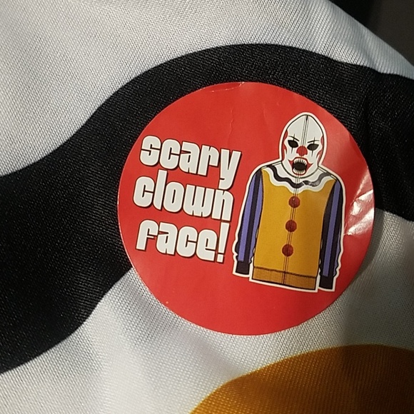 Scary Clown Face Hoodie - Picture 4 of 4
